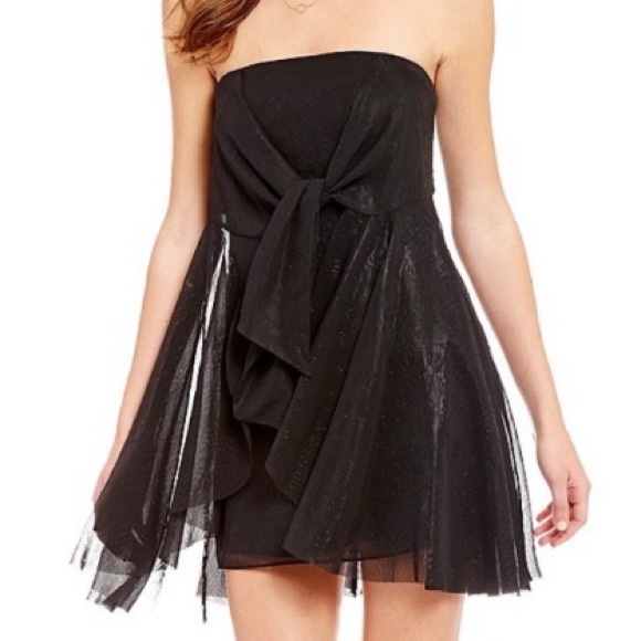 Free People Dresses & Skirts - Strapless Free People Black Dress